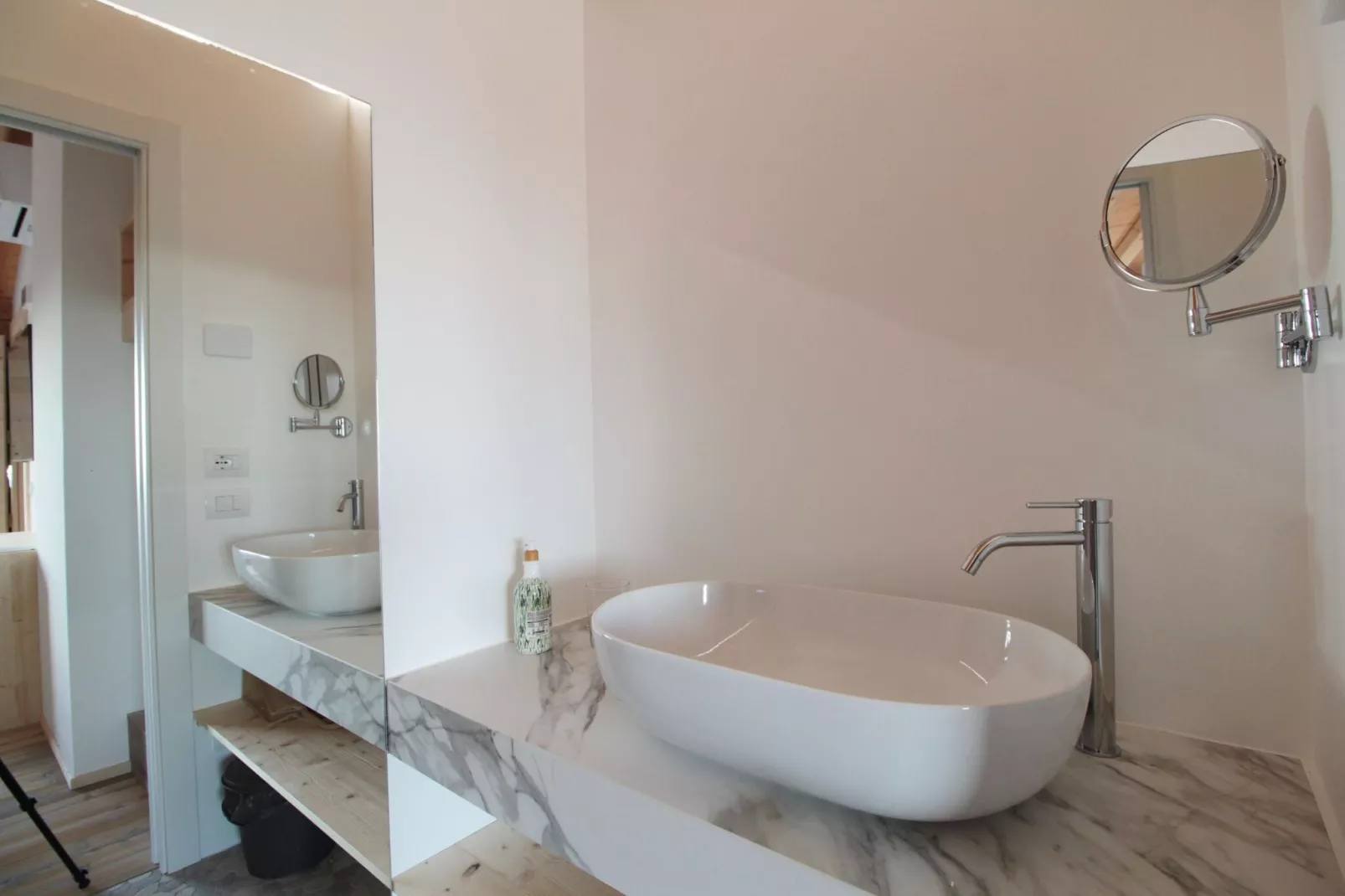 Dolce colle-Bathroom