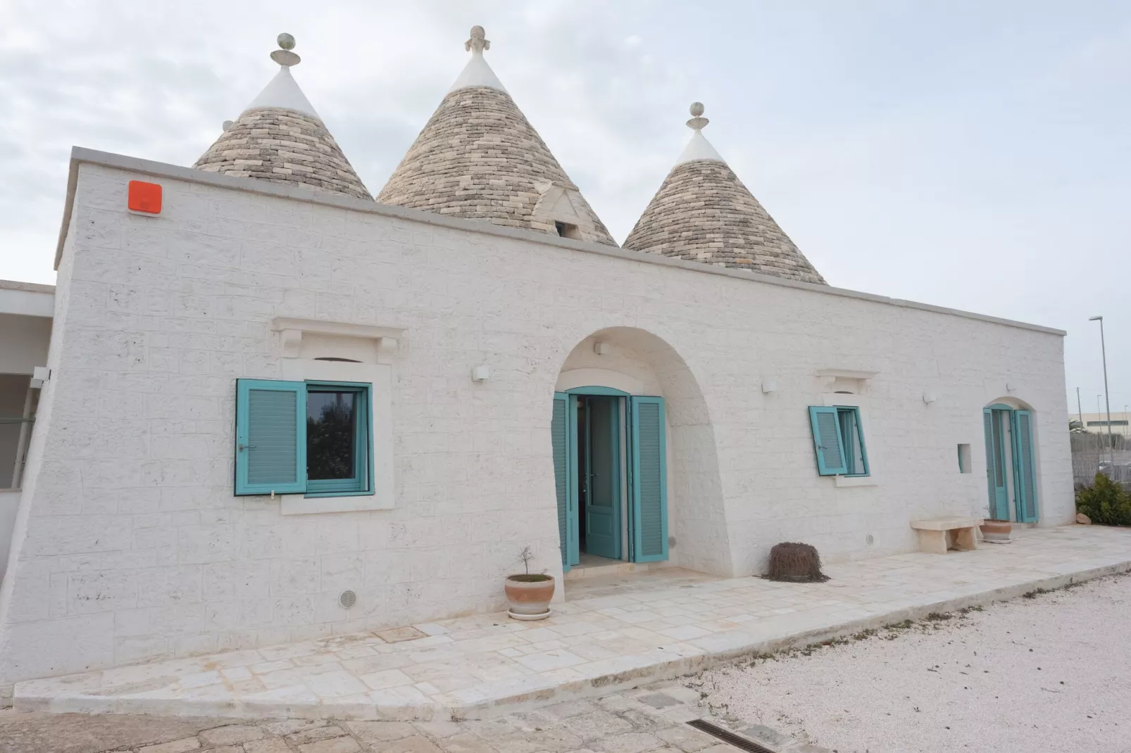 Trulli di Mina - Lamia Fresia Locorotondo-Exterior summer