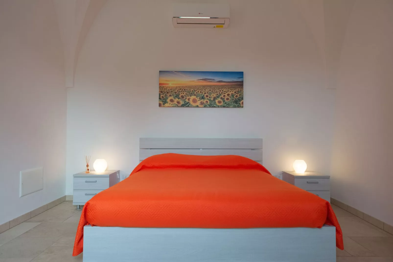 Trulli di Mina - Lamia Fresia Locorotondo-Bedroom
