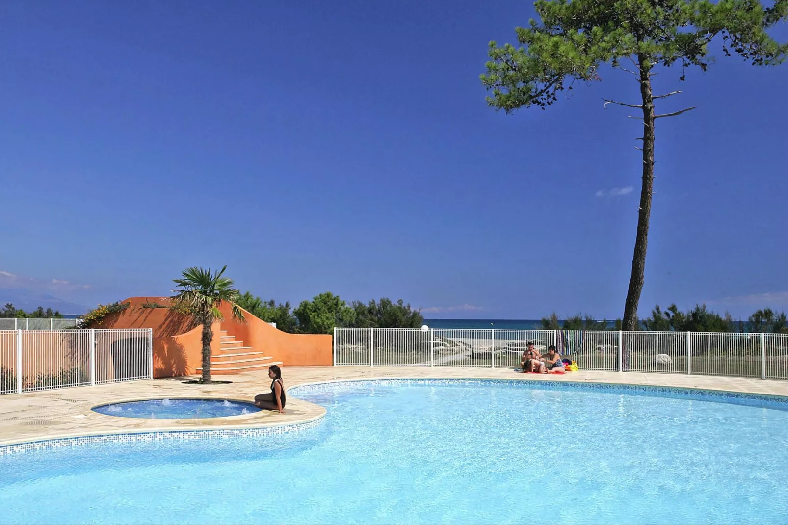 Residence Cala Bianca - Borgo-Plage // Studio Cab 24m2-Pool