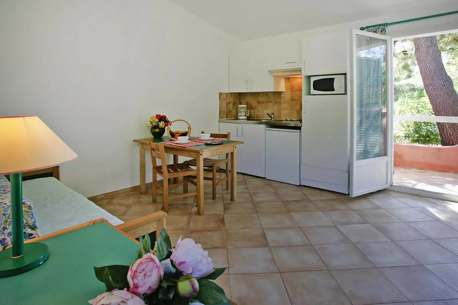 Residence Cala Bianca - Borgo-Plage // Studio Cab 24m2-Kitchen
