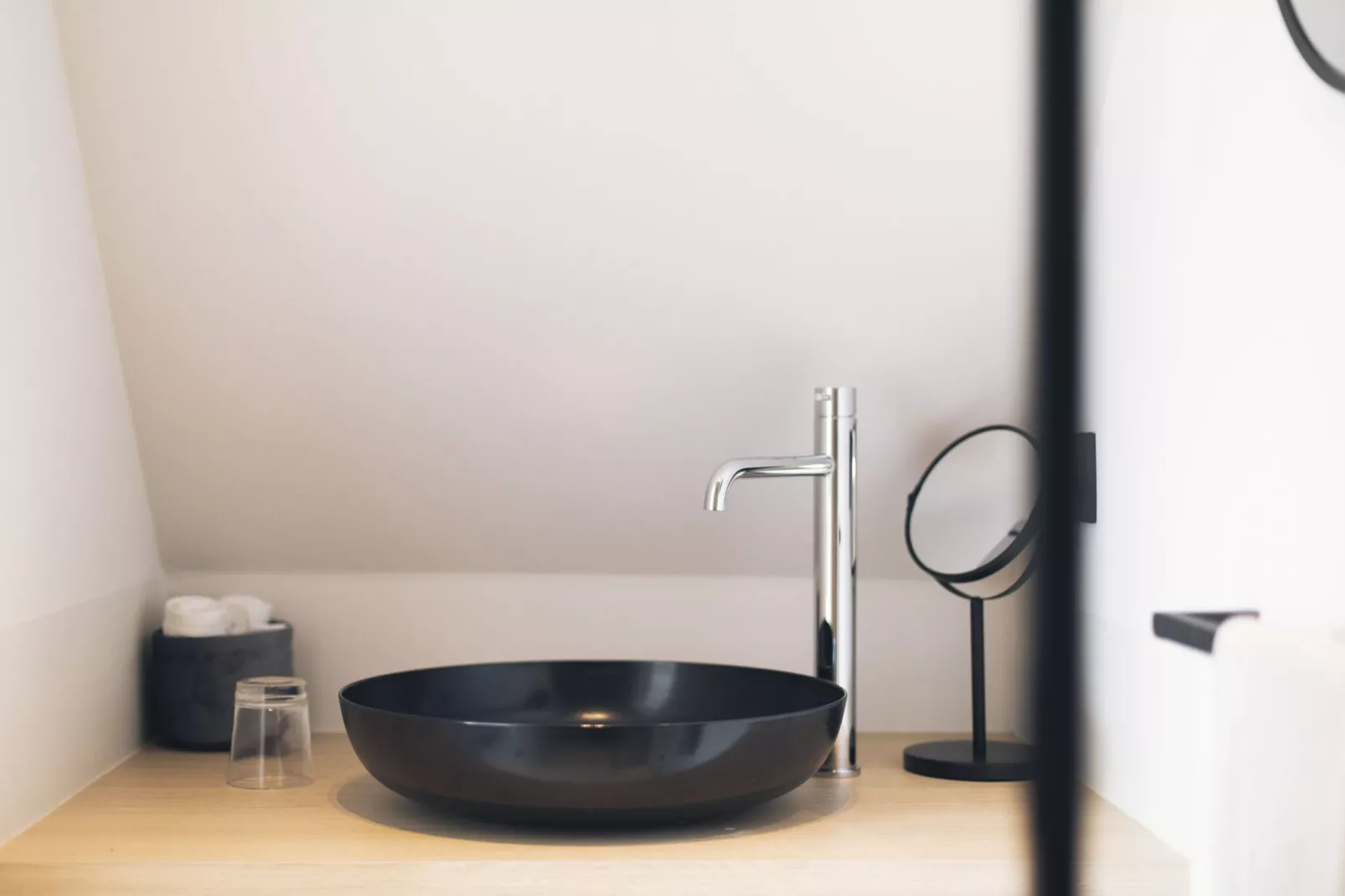 Charlie's house-Bathroom