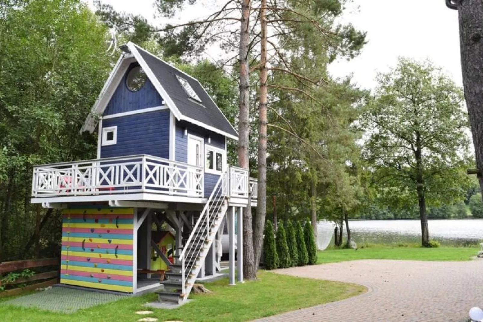 Semi detached house Stare Czaple-Exterior summer
