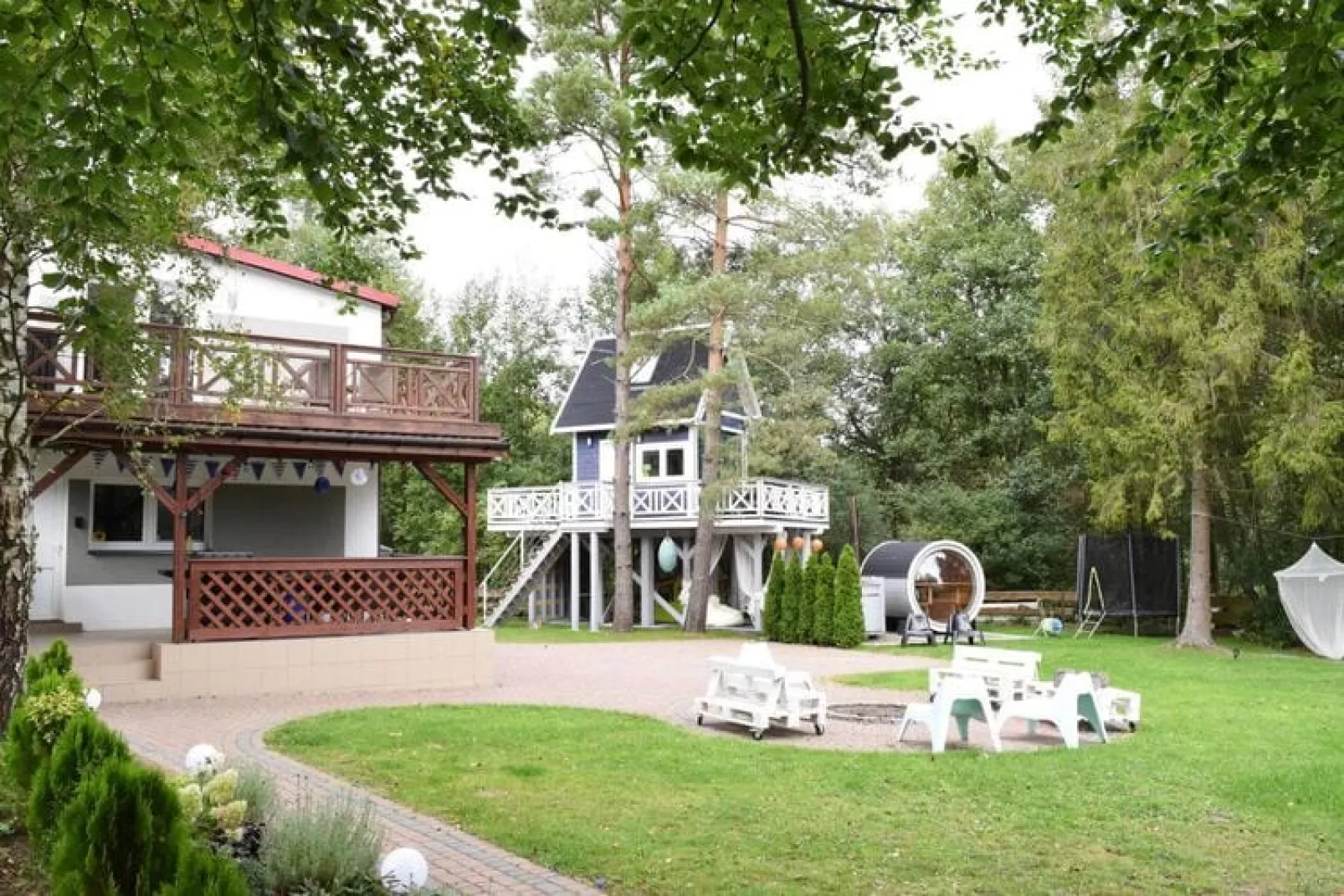 Semi detached house Stare Czaple-Exterior summer