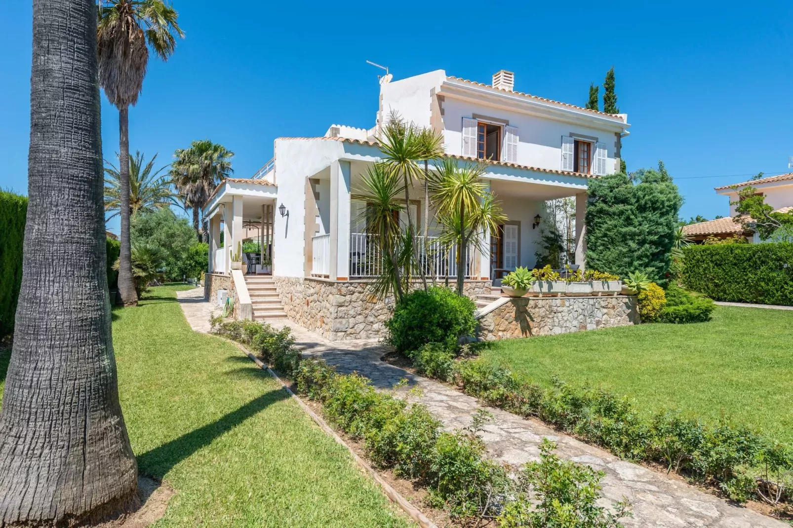 Can Llorens-Exterior summer
