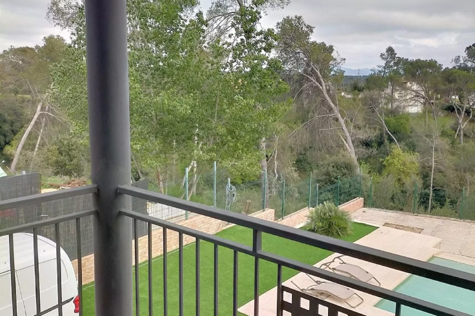 Preciosa casa con jardin-View summer