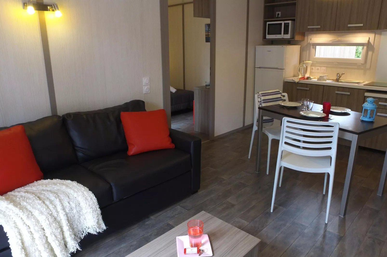 Résidence Lège Cap Ferret - Claouey // Lodge 3 pcs 6 pers et 1 bébé Résidentielles-Innen