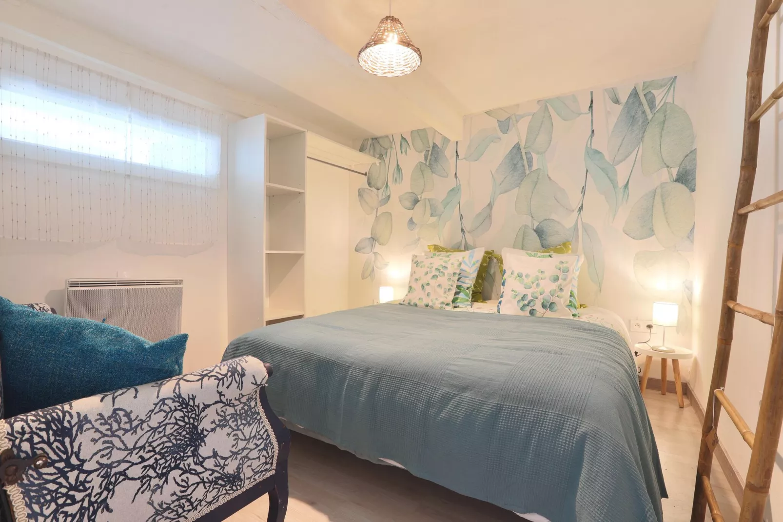 Appartement avec piscine-Schlafzimmer