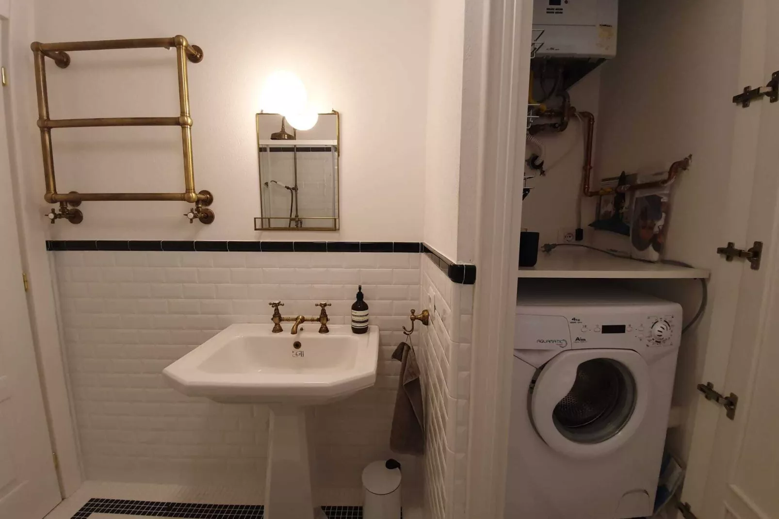 Simonetta Vignone-Bathroom