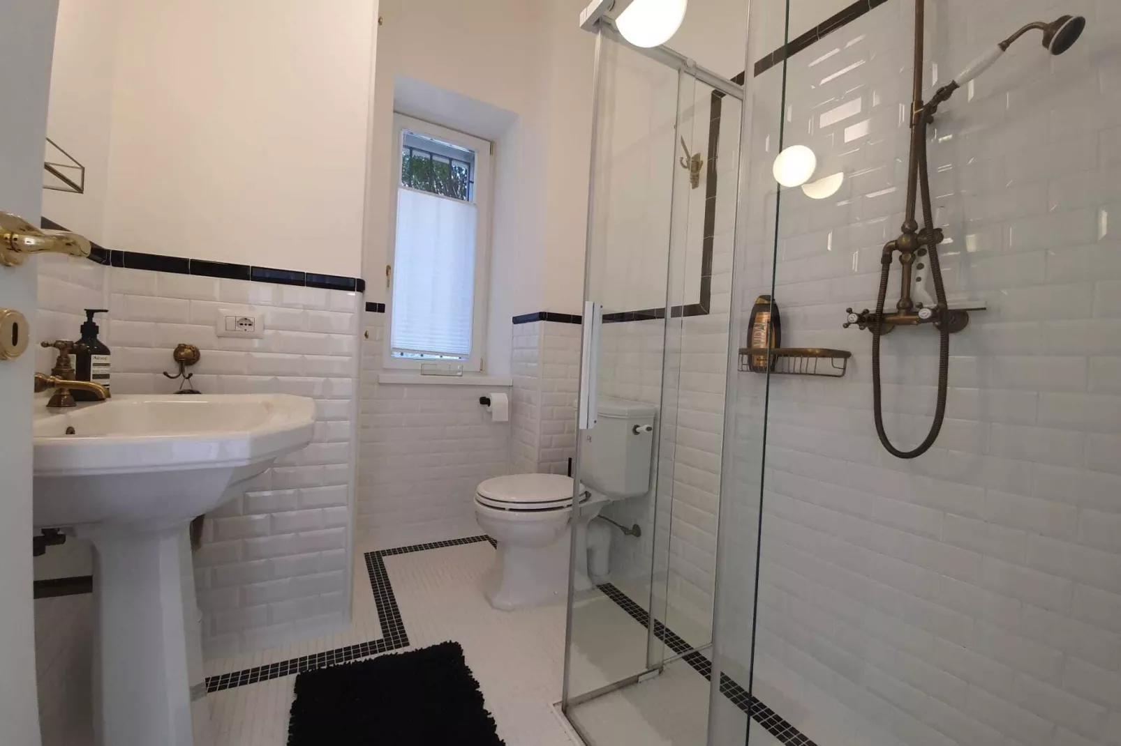Simonetta Vignone-Bathroom