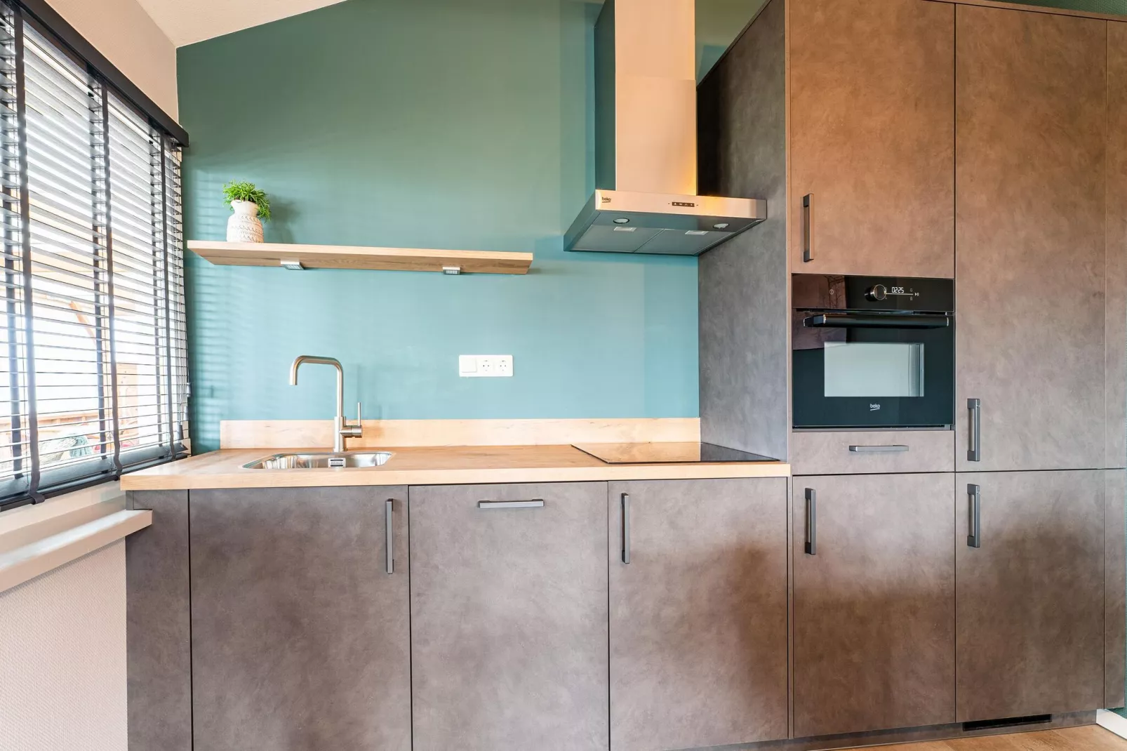 Reggezicht-Kitchen