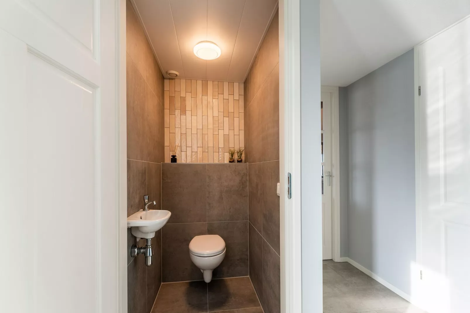 Reggezicht-Bathroom