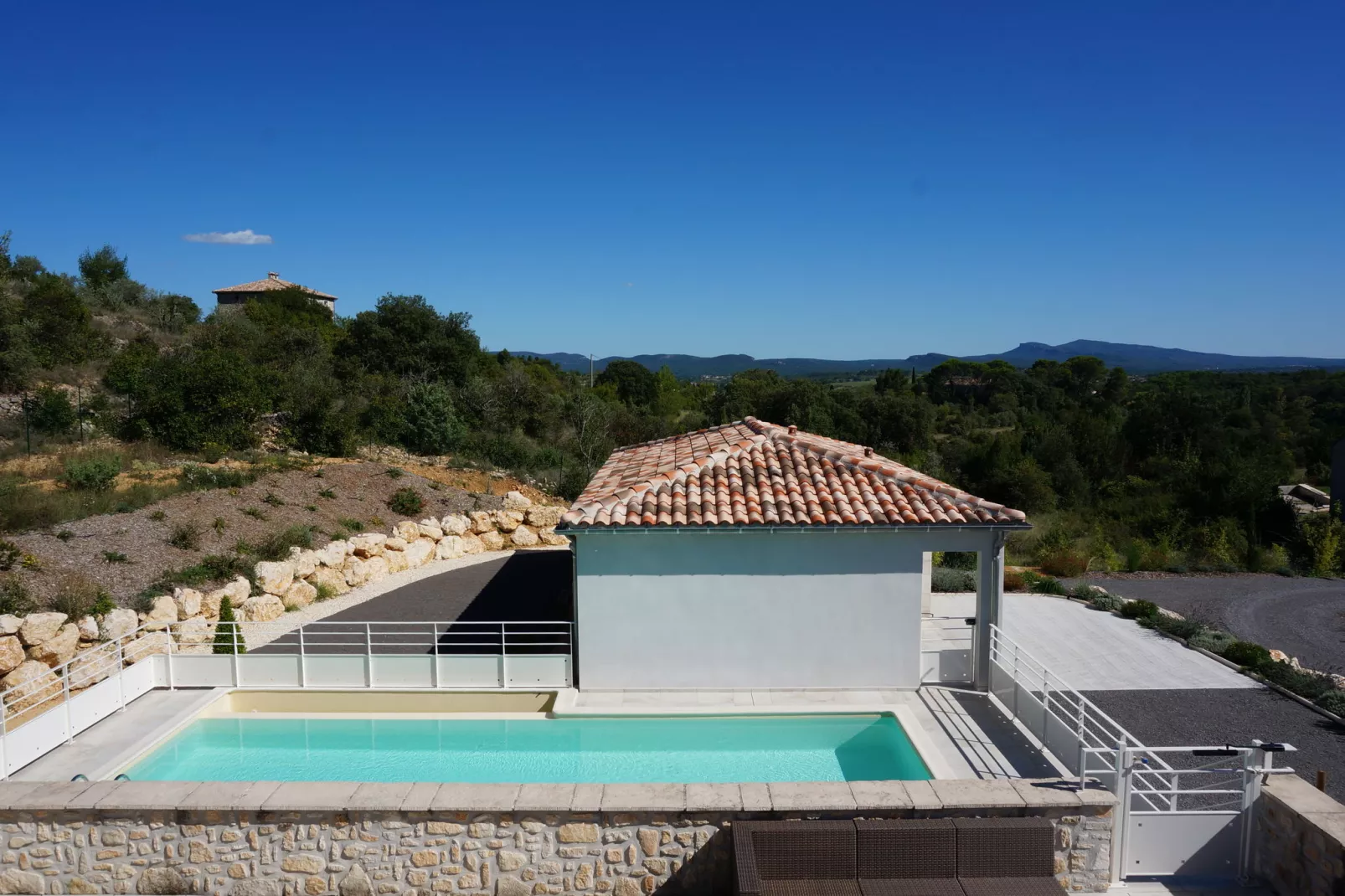 Villa 4 vents D - View in summer