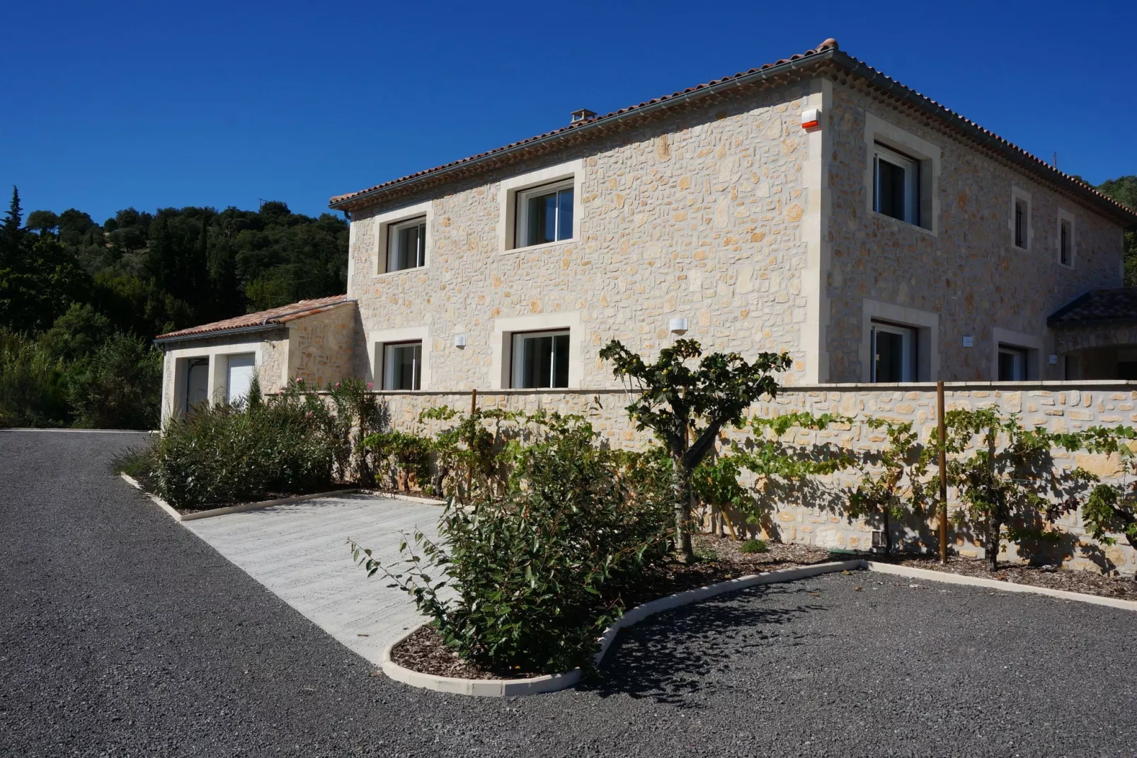 Villa 4 vents D - Exterior in summer