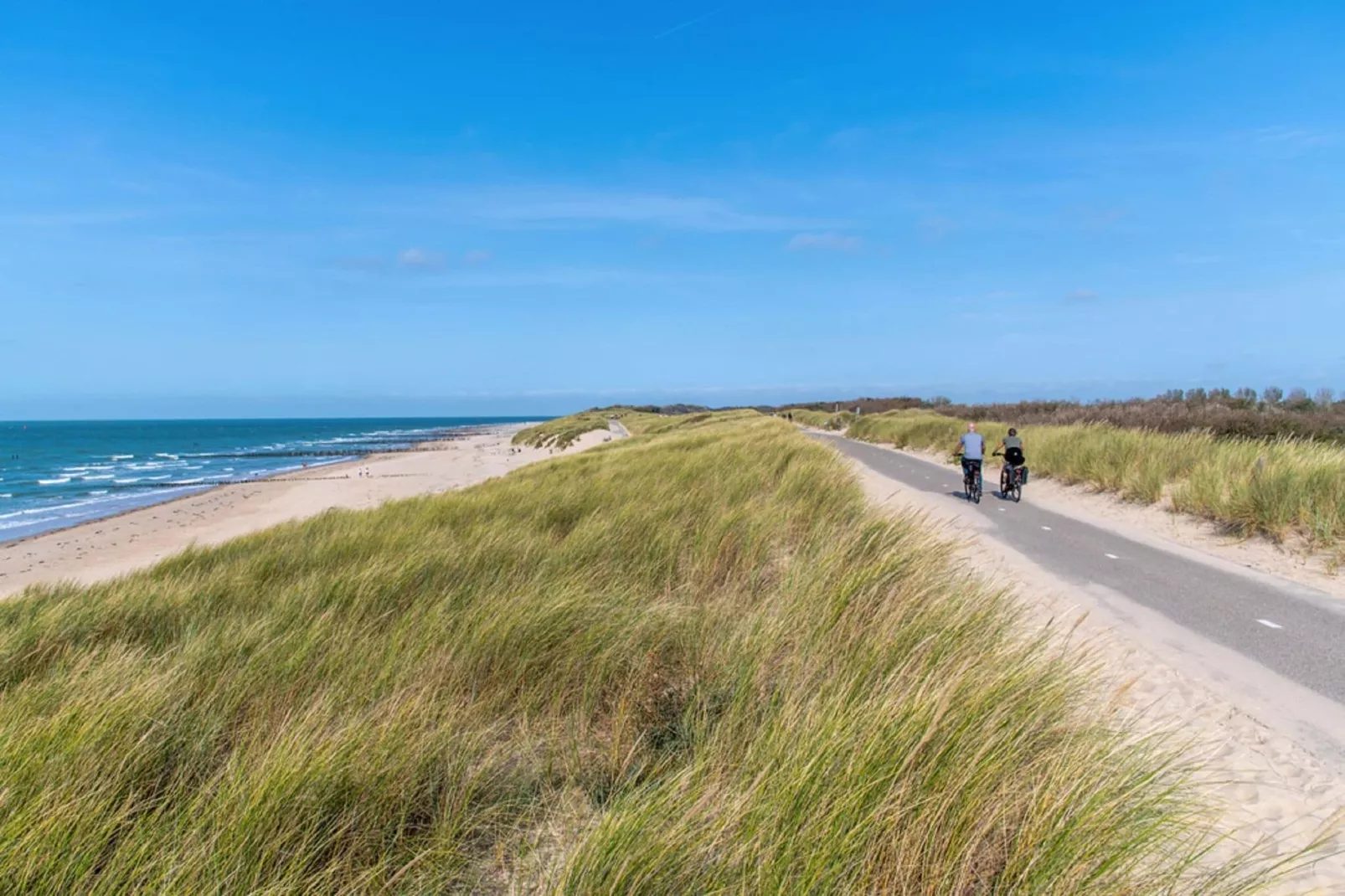 Beach Resort Brouwersdam 3-Areas summer 5km