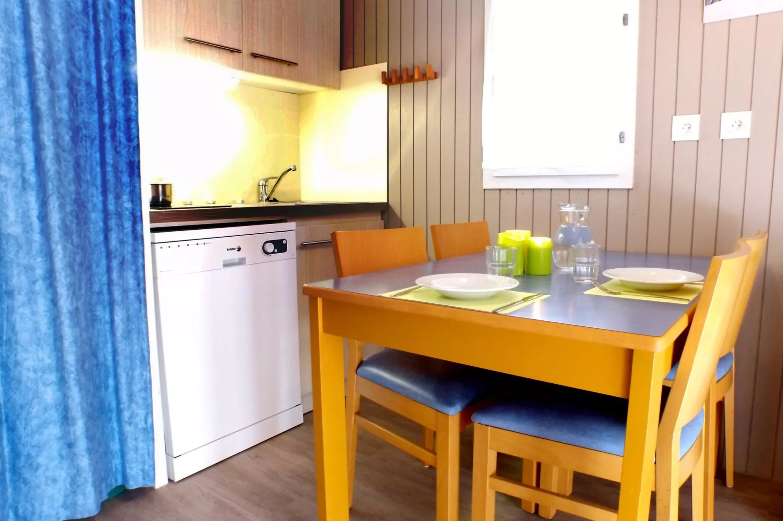 Résidence Landes - Moliets // Chalet 3 pcs 5 pers et 1 bébé-Indoor