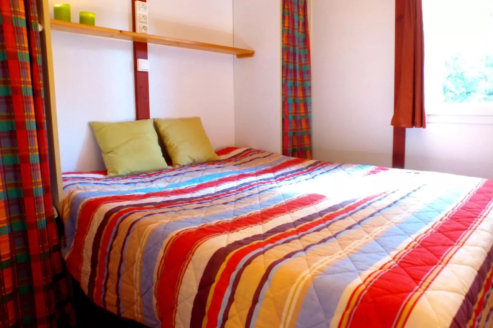 Résidence Landes - Moliets  // Chalet 3 pcs 5 pers et 1 bébé GRAND-Intérieur