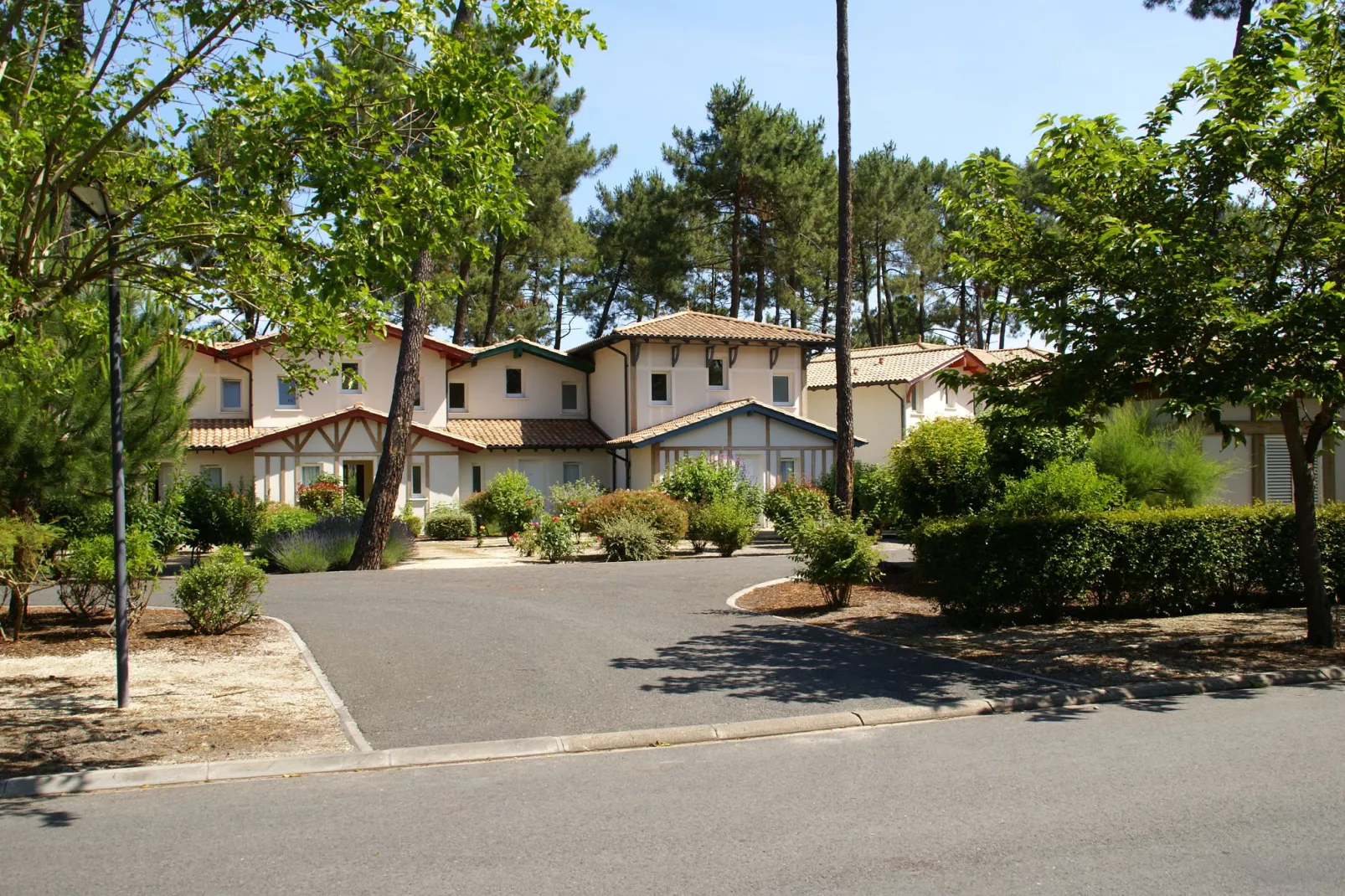 Les Greens du Bassin 5-Exterior summer