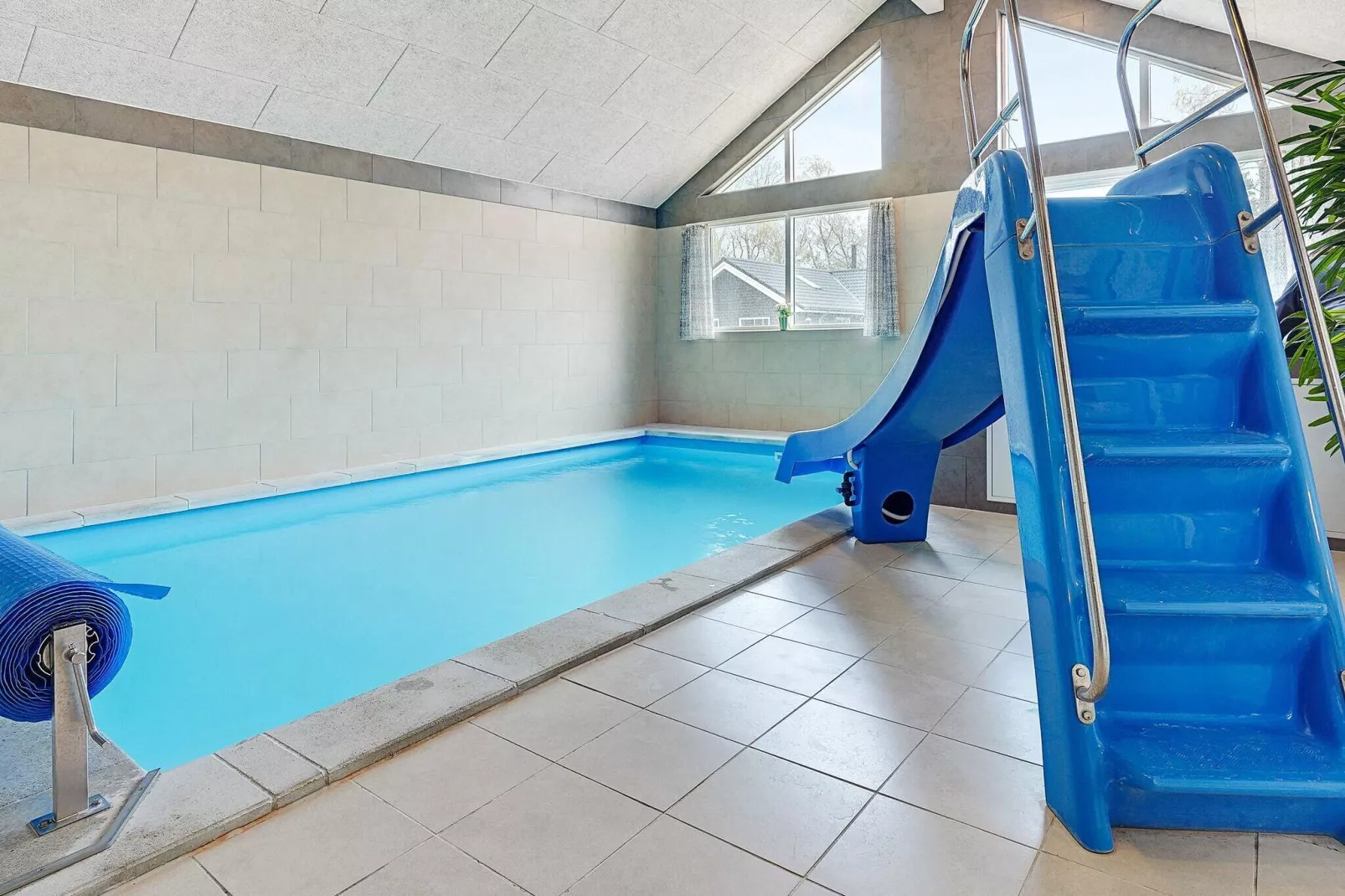 Retraite de luxe sur la plage à Væggerløse-Piscine