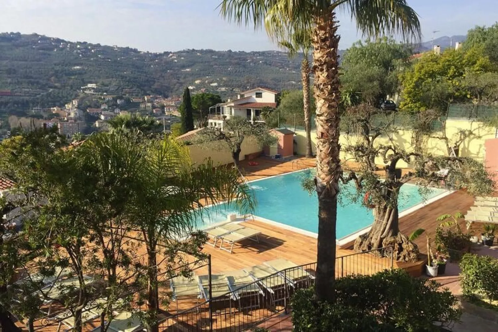 Ferienanlage Villa Giada Imperia - Type Trilocale Plus Rosa TR2 / C6 plus-Pool