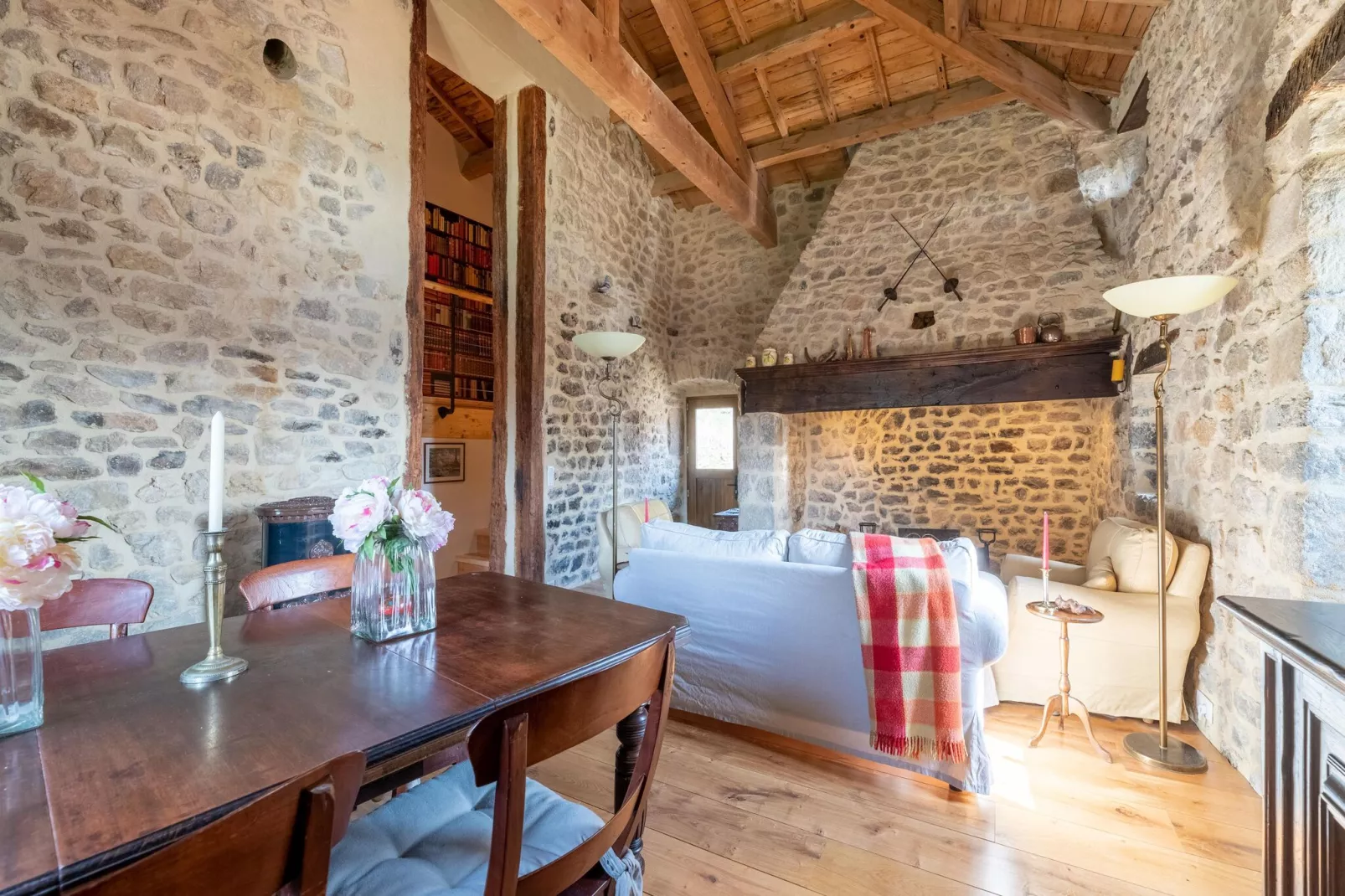 Guesthouse St Basile-Salle à manger