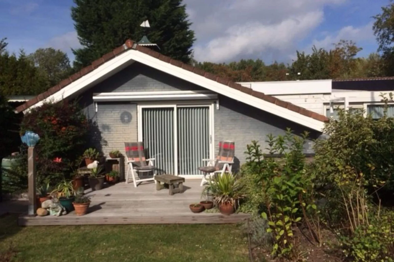 Robbenoort 134-Exterior summer