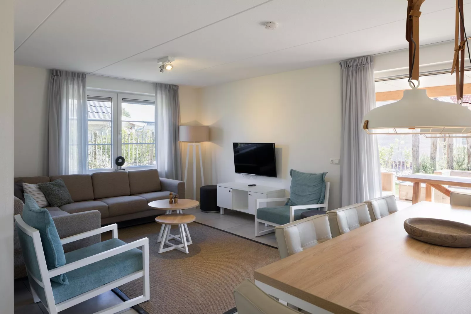 Beach Resort Nieuwvliet-Bad 6-Living room