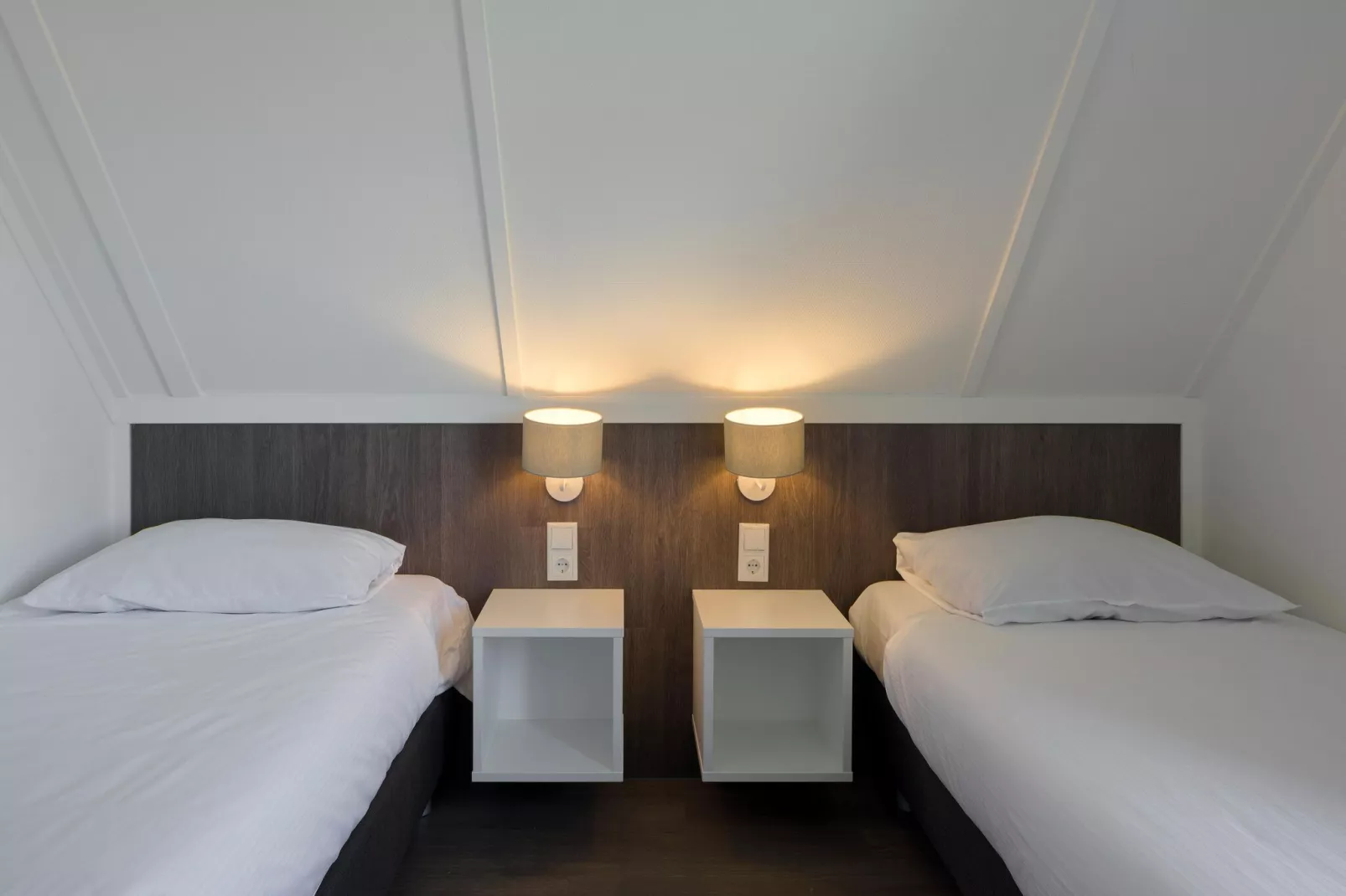 Beach Resort Nieuwvliet-Bad 9-Bedroom