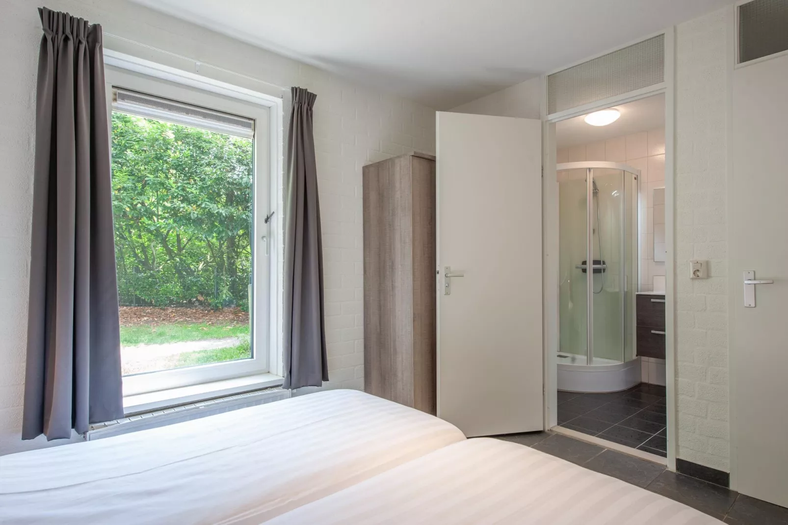 Vakantiepark de Katjeskelder 13-Chambre