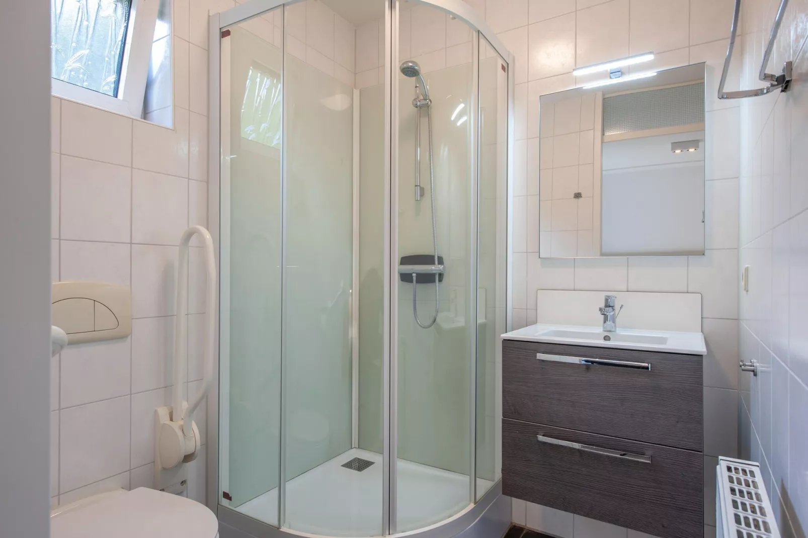 Vakantiepark de Katjeskelder 13-Salle de bain