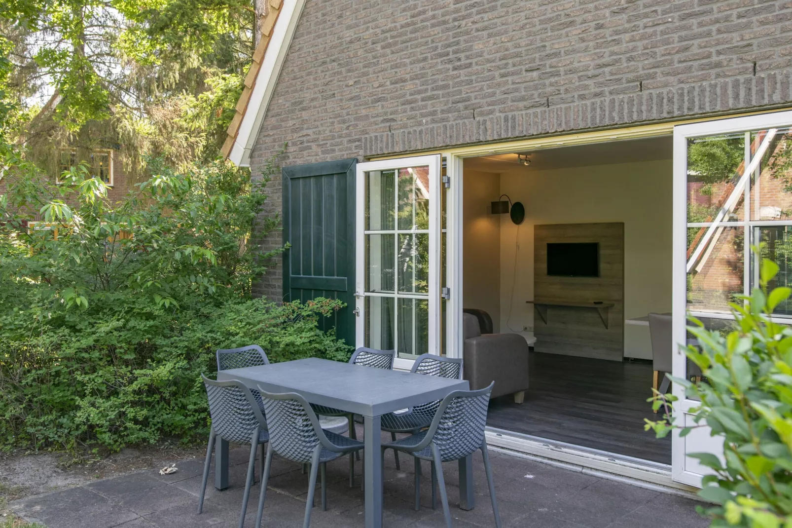 Vakantiepark de Katjeskelder 16-Terrassenbalkon