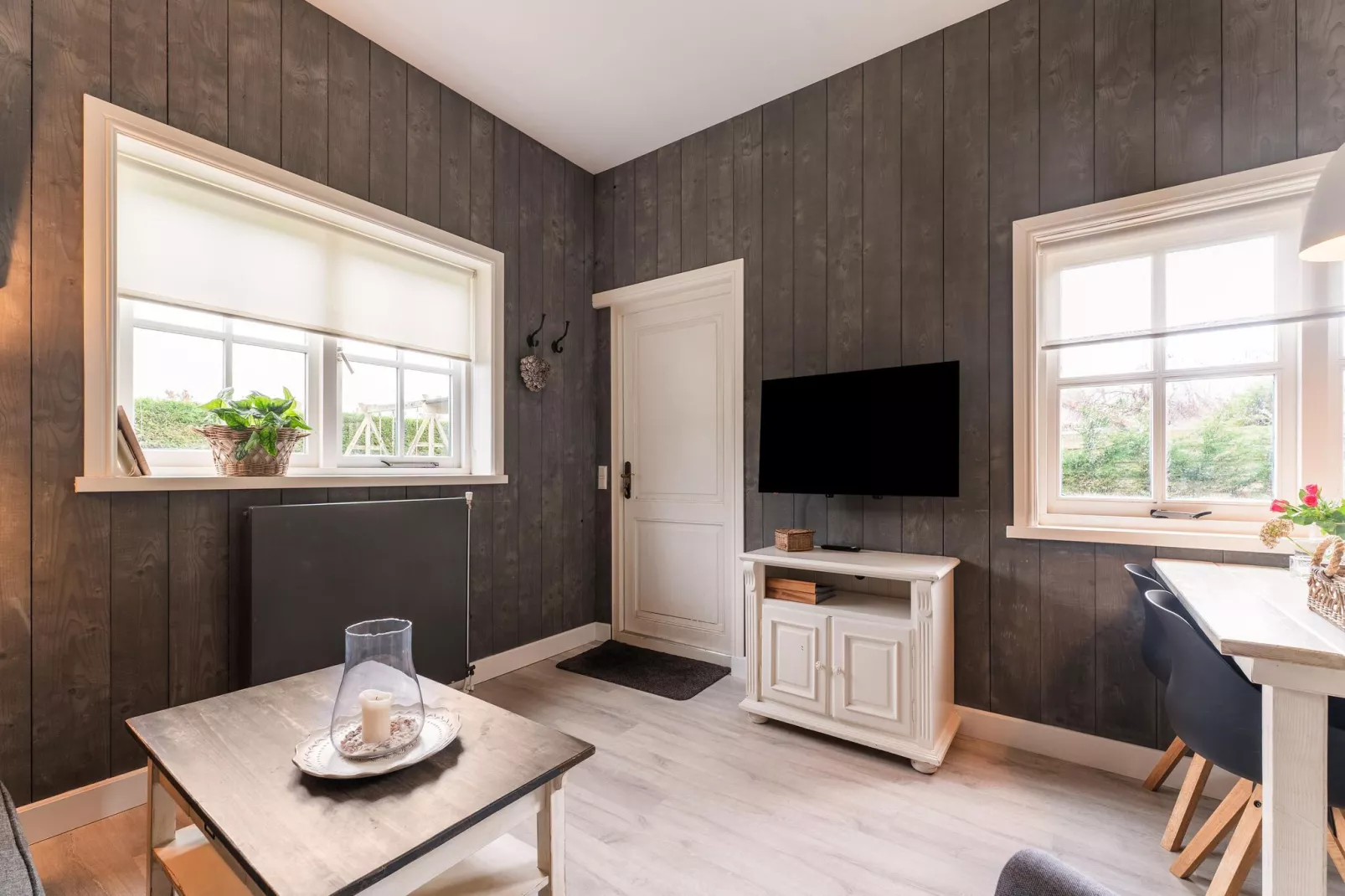 Naast het Bollenveld-Living room