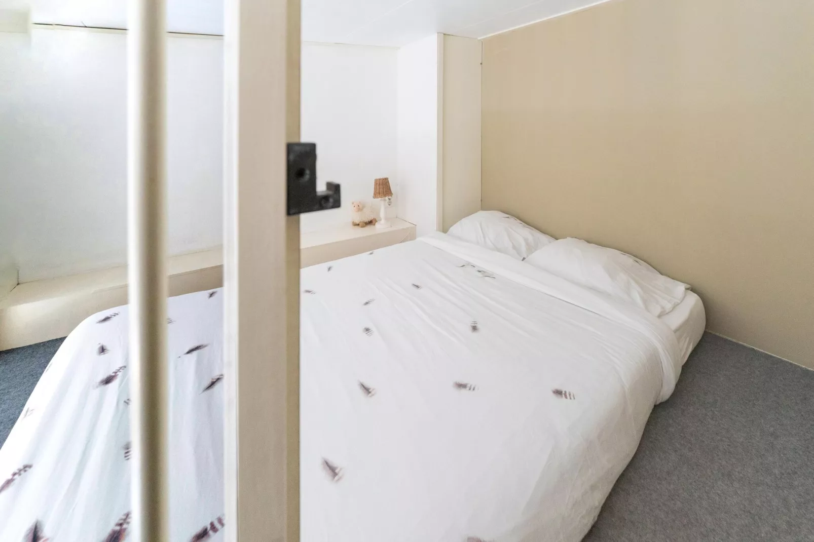 Naast het Bollenveld-Bedroom