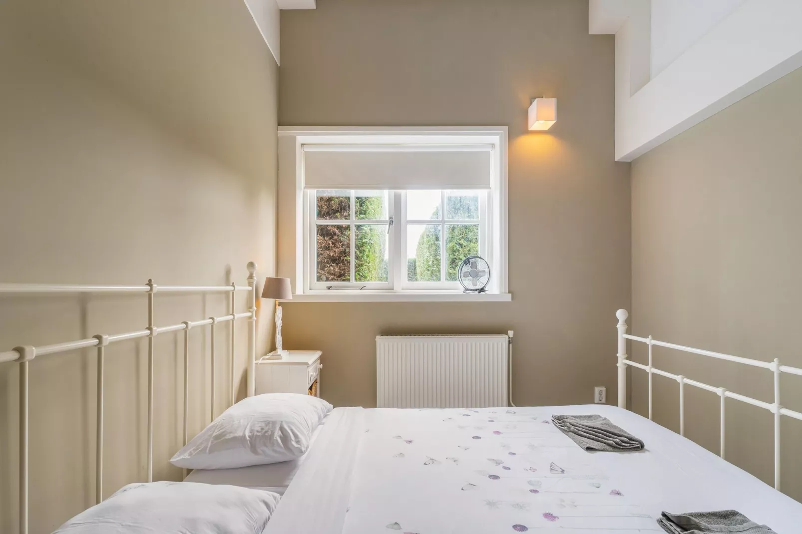 Naast het Bollenveld-Bedroom