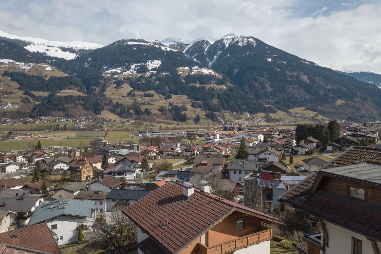 Ferienhaus Marienbergl - 10 Personen-Aussicht Sommer