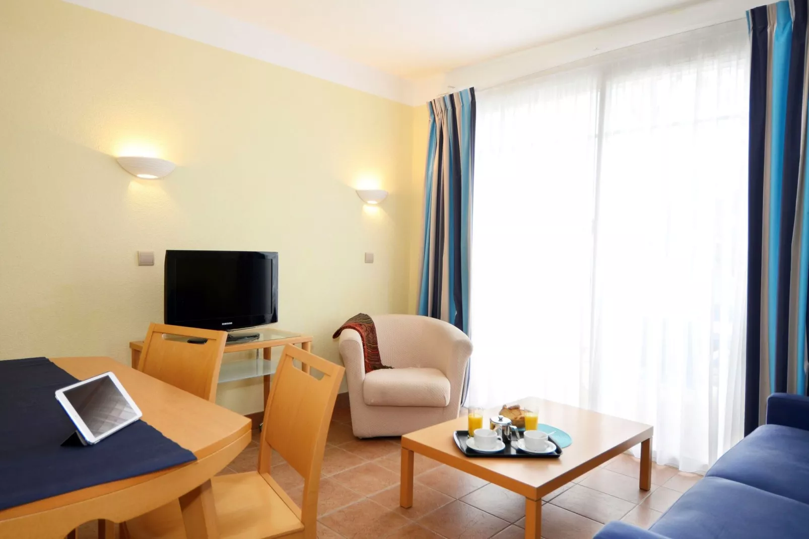 Les Greens du Bassin 5-Living room