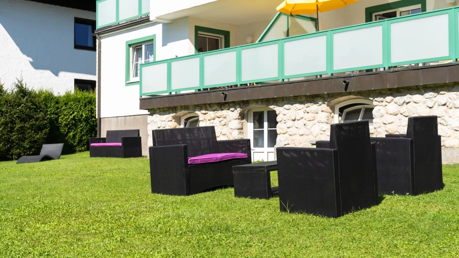 Landhaus Leitzinger EG2-Gardens summer