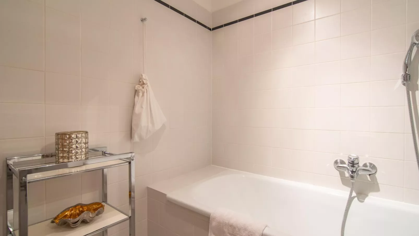 Landhaus Leitzinger OG1-Badezimmer