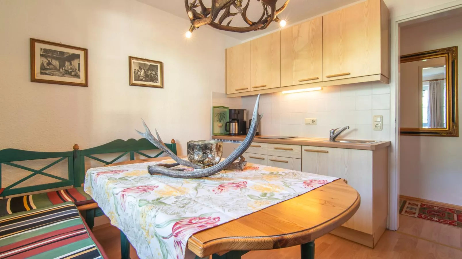 Haus Leitzinger OG2-Kitchen