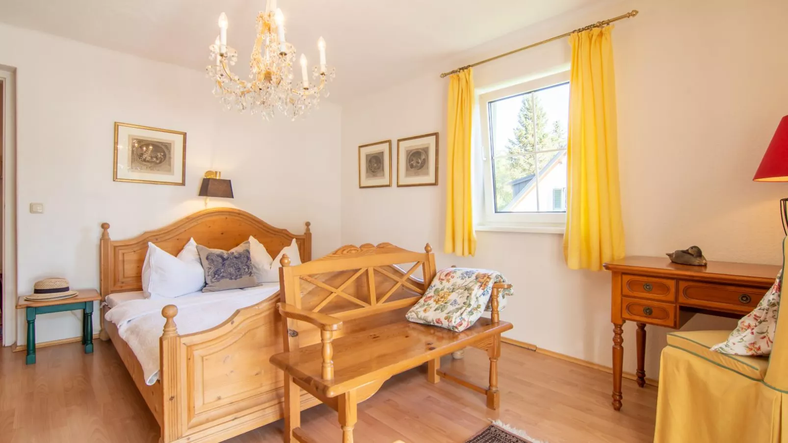 Haus Leitzinger OG2-Bedroom