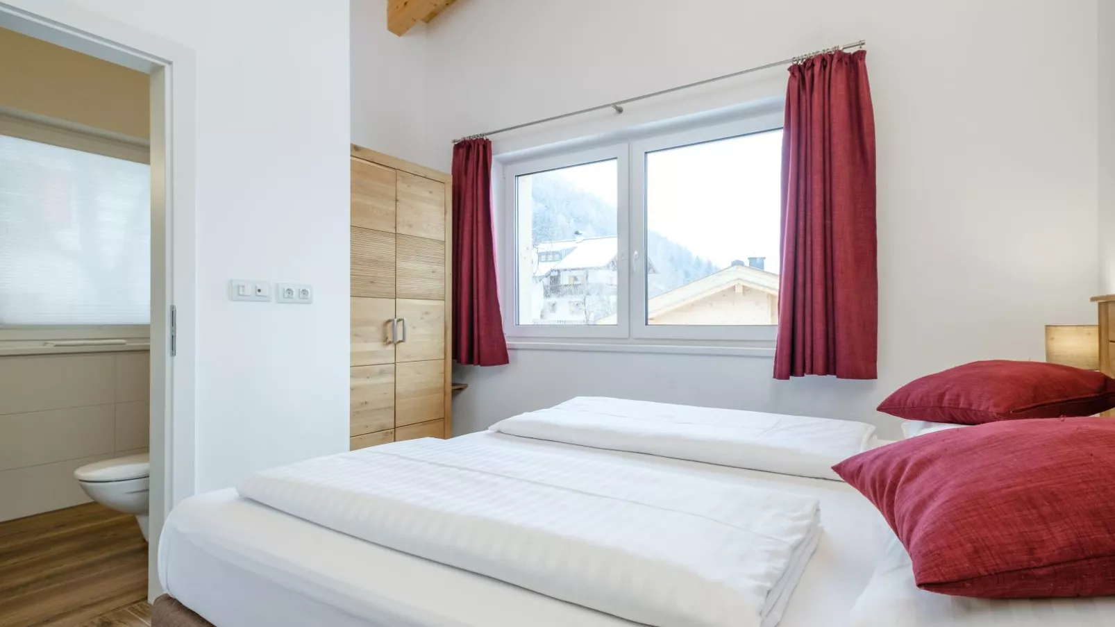 Adlerblick-Bedroom