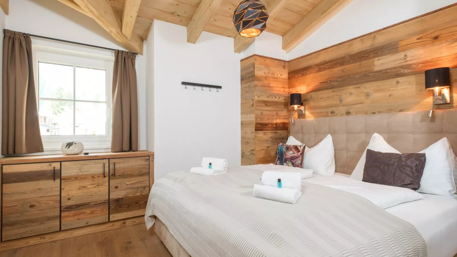 Tauernlodge XL-Bedroom