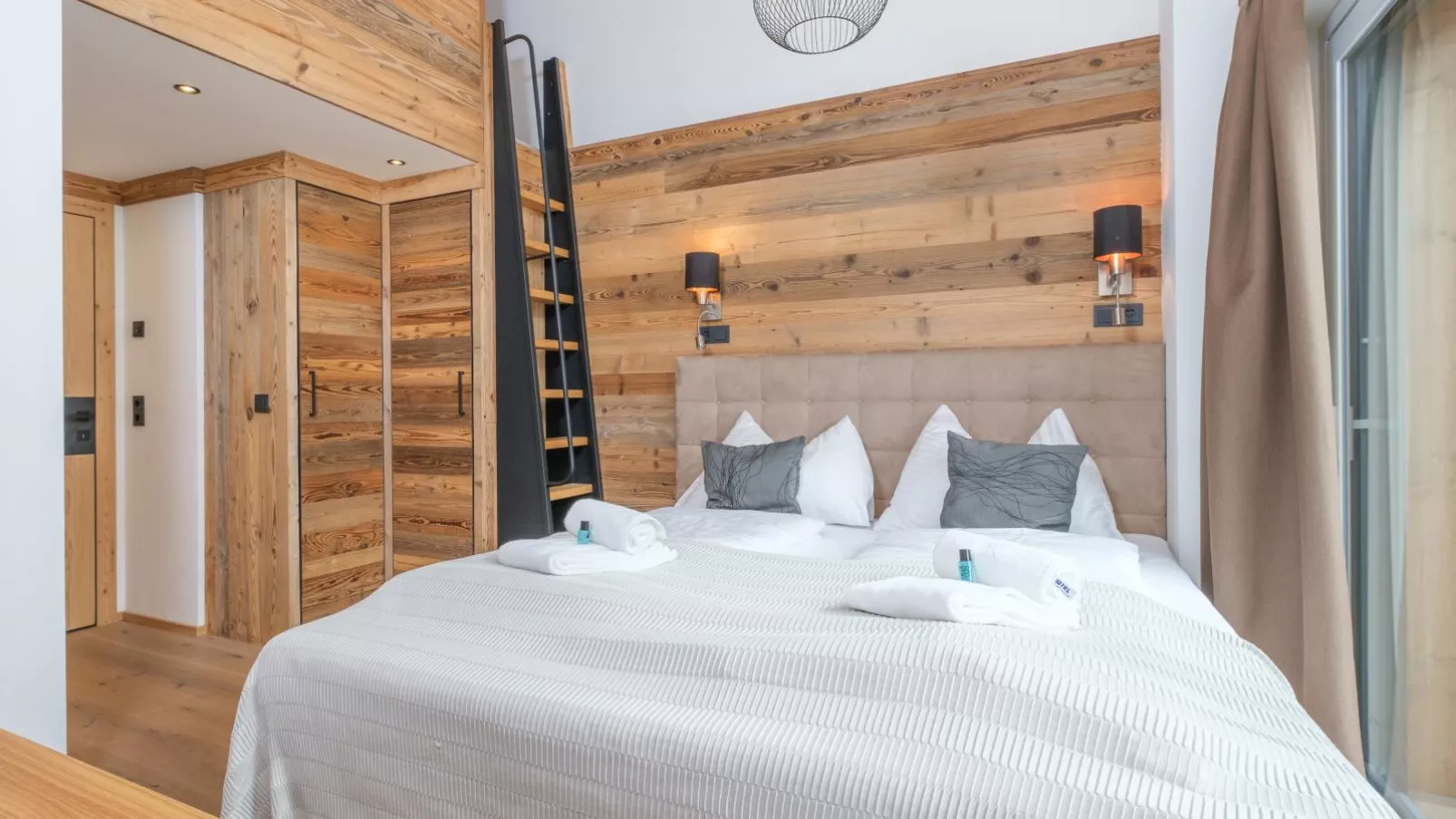Tauernlodge XL-Bedroom