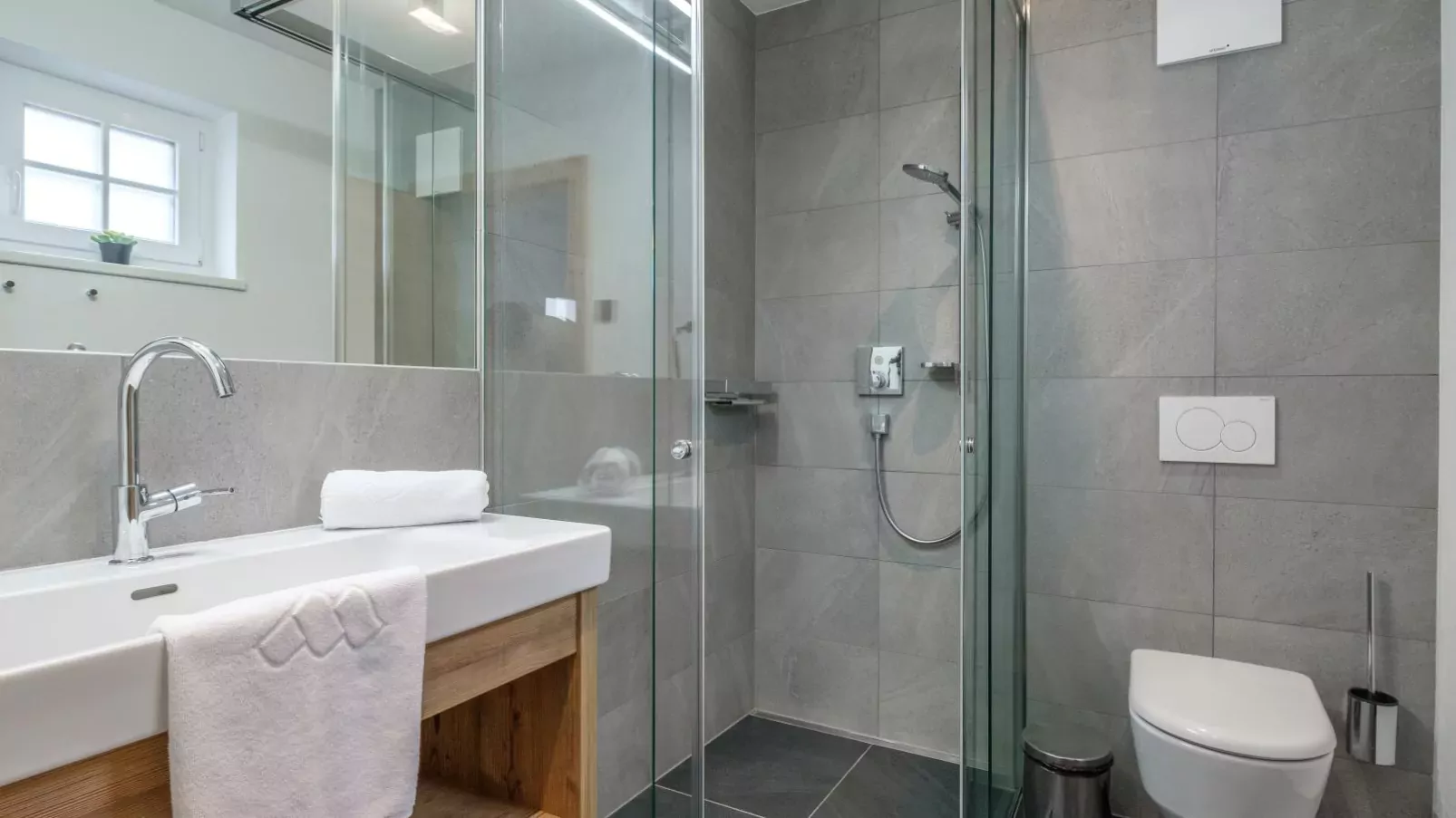 Tauernlodge XL-Bathroom