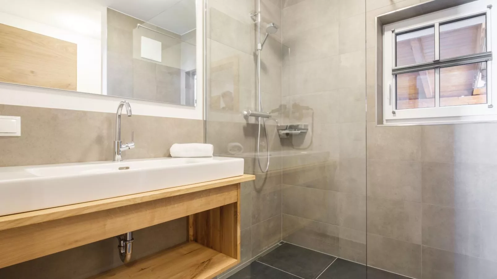 Tauernsuites Sonnblick Top 4-Bathroom