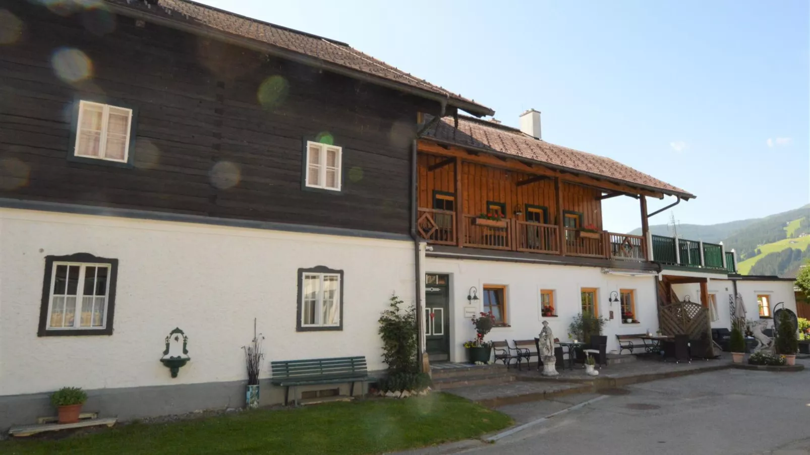 Siglavy Flachau-Exterior summer
