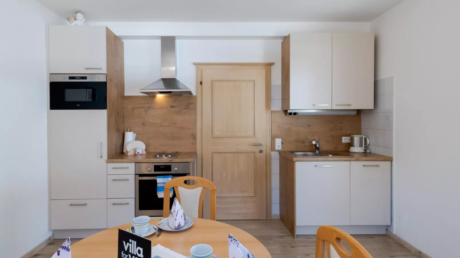 Hoellerhof basic-Kitchen