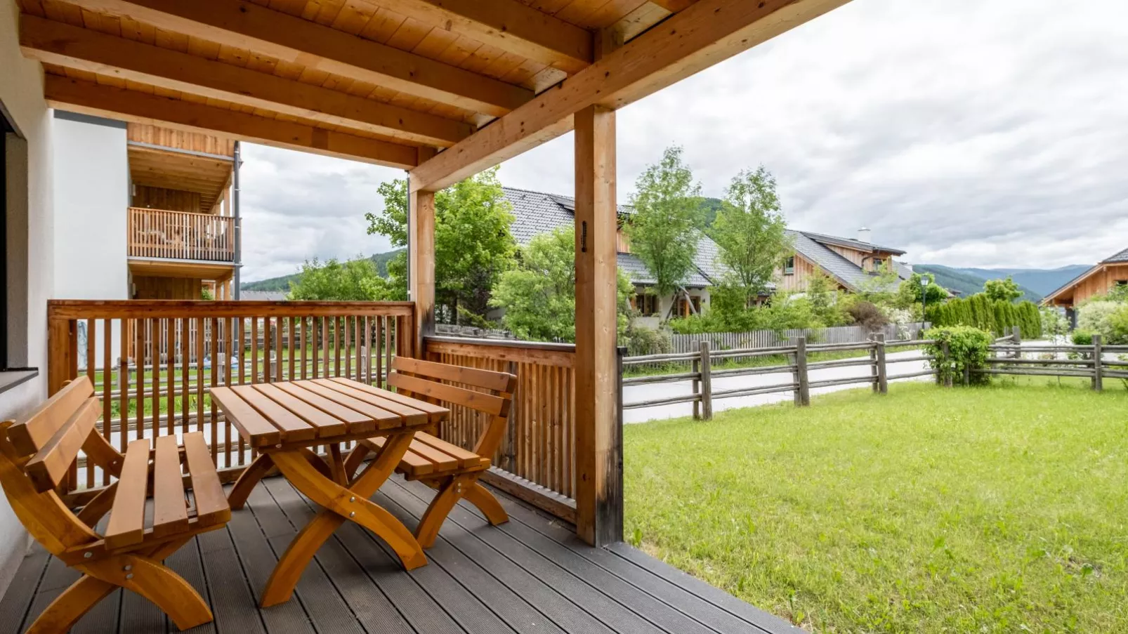 Panorama Top  2-Terrace balcony