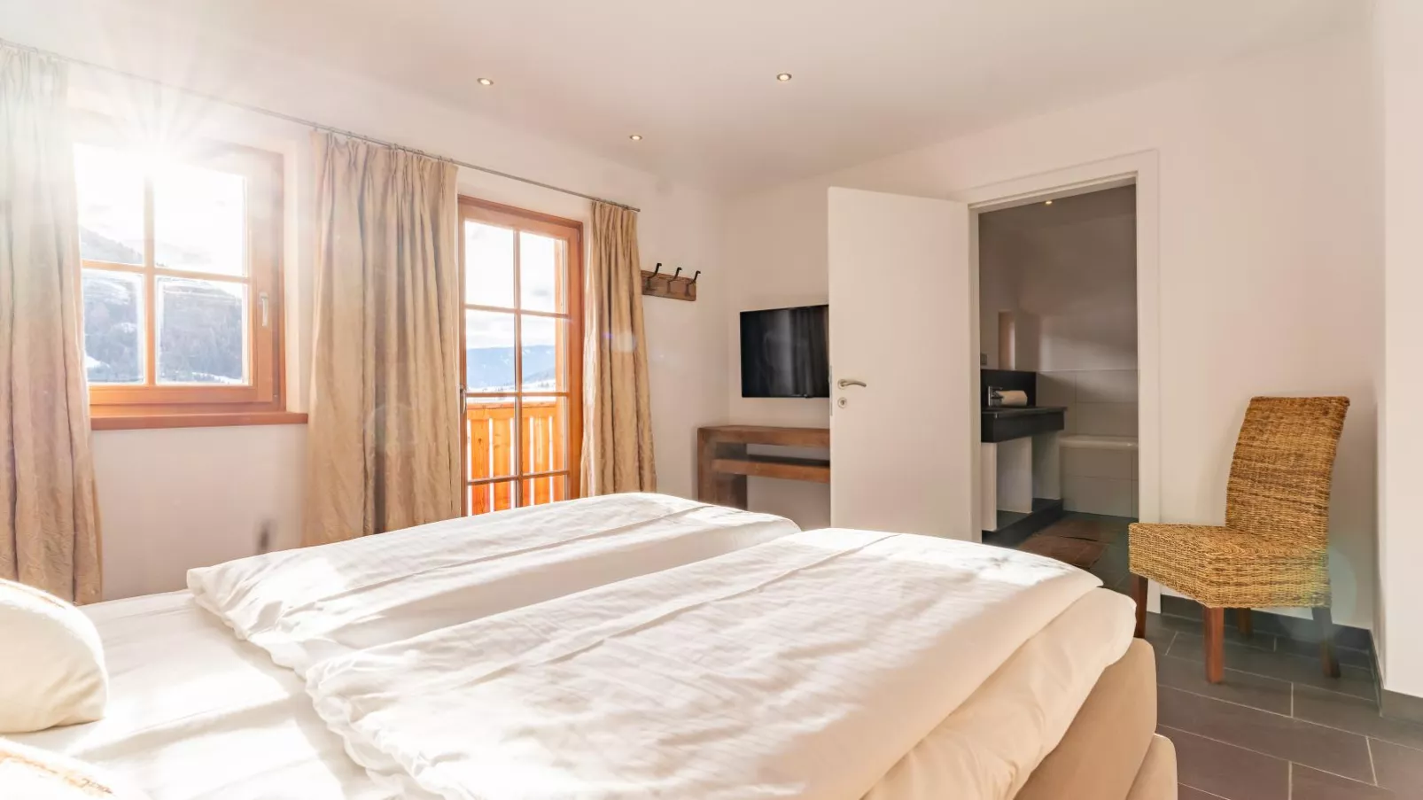 Bellevue-Bedroom