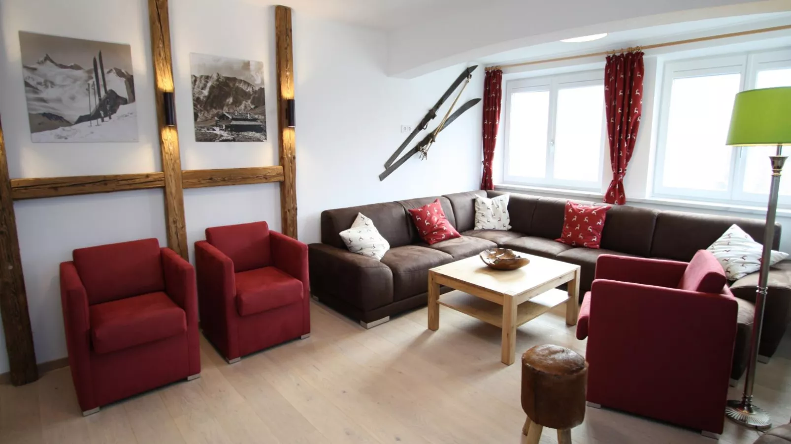 Alpensteinbock Mauterndorf I-Living room
